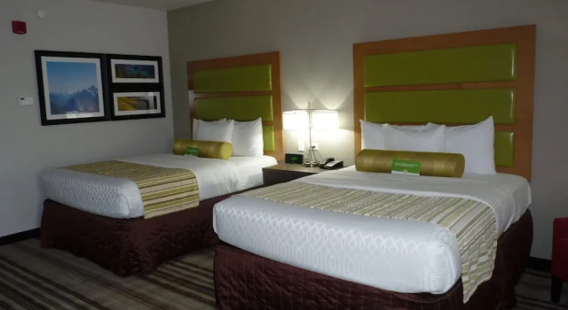 Четырёхместный семейный номер Standard La Quinta by Wyndham Paducah