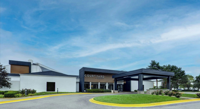 Courtyard by Marriott Chicago Glenview/Northbrook