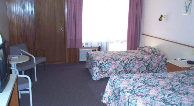 Cobar Motor Inn, Prenota Hotel Cobar New South Wales