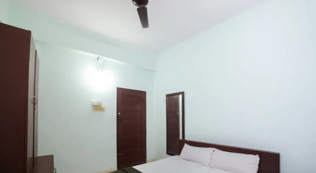 Silent Valley Appartments by OYO Rooms, Book Lejlighed Chavara New Delhi