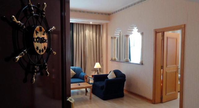Люкс Beach Bay Hotel