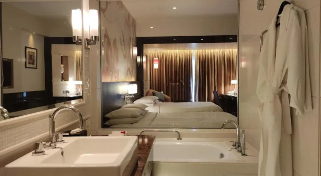 Четырёхместный номер Standard с видом на сад Goa Marriott Resort & Spa