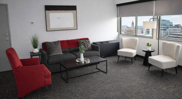 Номер Standard Пентхаус c 1 комнатой Ramada Plaza by Wyndham Regina Downtown
