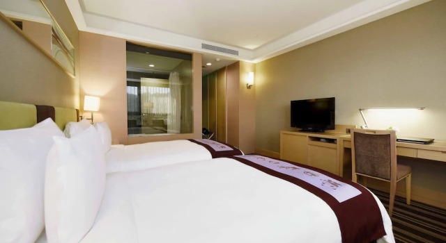 Двухместный номер Superior Fullon Hotel Taipei, East