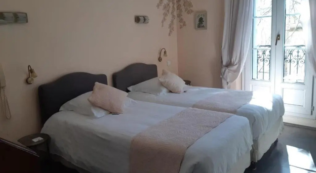 Konfor oda Hotel Du Palais