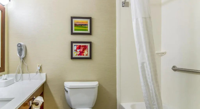 Четырёхместный номер Standard Цокольный этаж Comfort Inn Millersburg