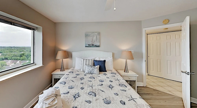 1101blue 2 Bedroom Condo