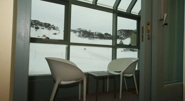 Perisher Valley Hotel, Забронировать Отель Перишер-Вэлли Kosciuszko National Park, рядом с Горнолыжный курорт Smiggin Holes