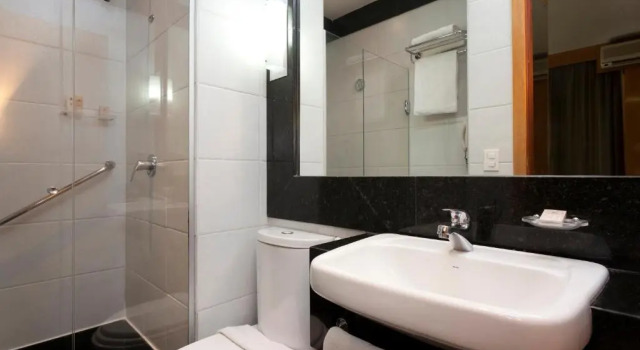 Номер Standard Royal Golden Hotel - Savassi
