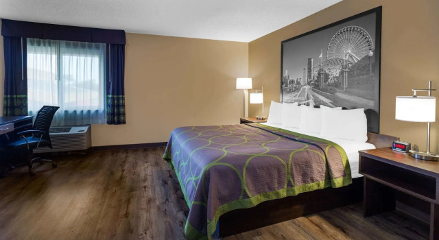 Super 8 by Wyndham South Holland, Buchen Sie Hotel South Holland 
