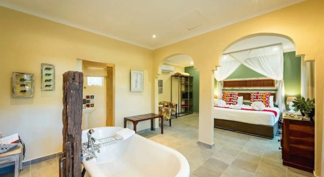 Люкс с видом на сад Bayete Guest Lodge