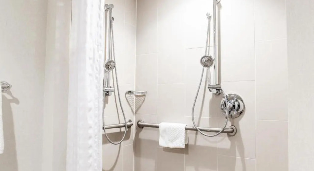 Четырёхместный люкс Doubletree by Hilton Pleasant Prairie Kenosha, WI