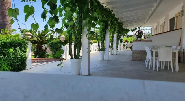 Апартаменты SANTA VENERE Apartments "PARCHEGGIO interno MOTO-AUTO"