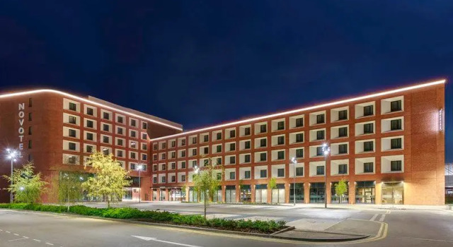 Номер Executive Novotel Cambridge North