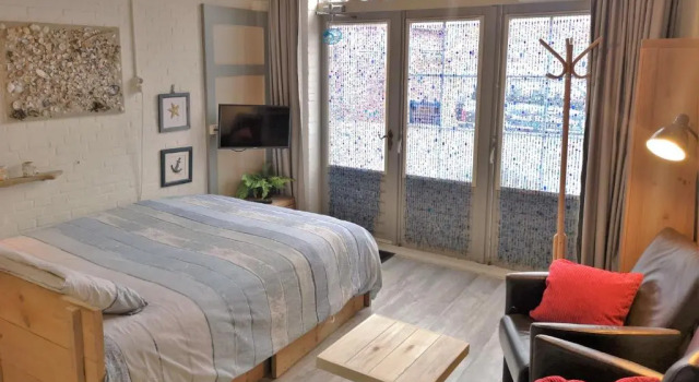 WME46 Studio 't Krekeltje aan de dijk, Prenota Hotel Westkapelle Walcheren