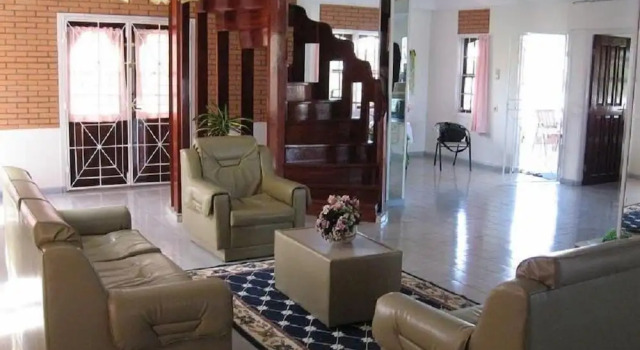 Villa Nickerie, Đặt Biệt thự Nieuw Nickerie Suriname