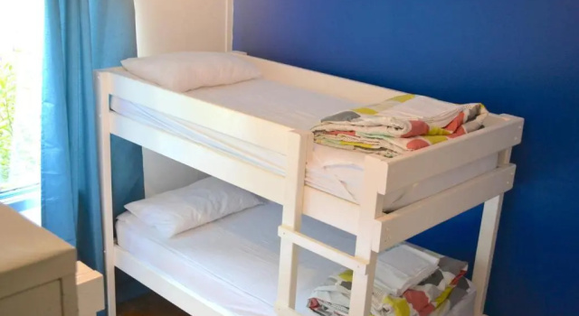 Кровать в общем номере Apollo Bay Backpackers