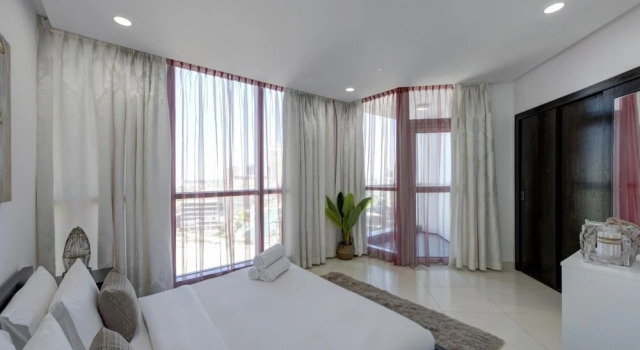 Designer 3B Sea Views Dubai Marina, Забронировать Отель Дубай-Марина , рядом с Jumeirah Palm Tram Station