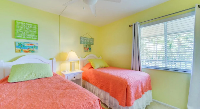 Sanibel Siesta on the Beach Unit 607 2 Bedrooms 2 Bathrooms Condo, Забронировать Апартаменты/квартира Отели Санибел с парковкой, Парковка