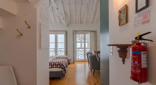 Central Porto With Comfort & Convenience, Забронировать Апартаменты/квартира Порту Регион Порту, рядом с Канатная дорога Гайя