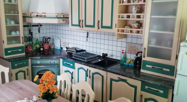 Четырёхместный номер Standard c 1 комнатой с видом на горы Mamas House 7min from Airport