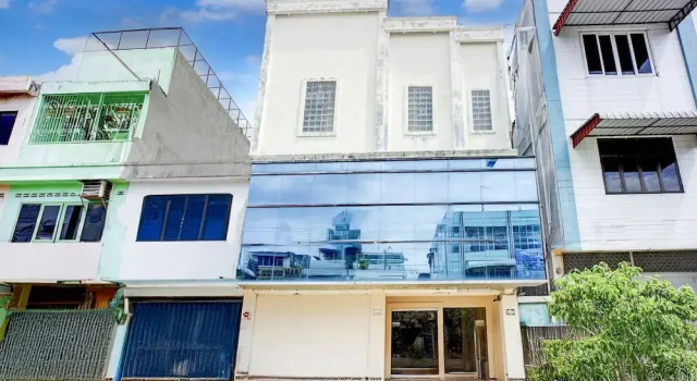 Collection O Peunayong Near Masjid Raya Baiturrahman Formerly Siwah Hotel, Rezerwuj Hotel Banda Aceh Sumatra