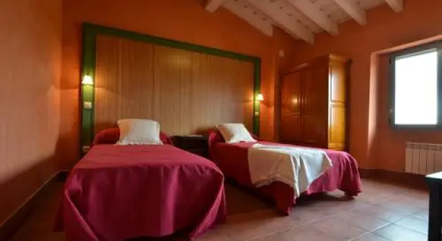 Hotel San Miguel del Valle Amblés, Забронировать Отель Эль-Фресно Провинция Авила