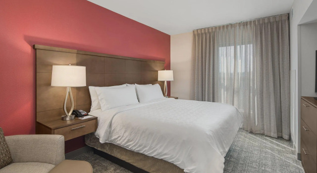 Двухместный люкс Staybridge Suites - Florence Center by IHG