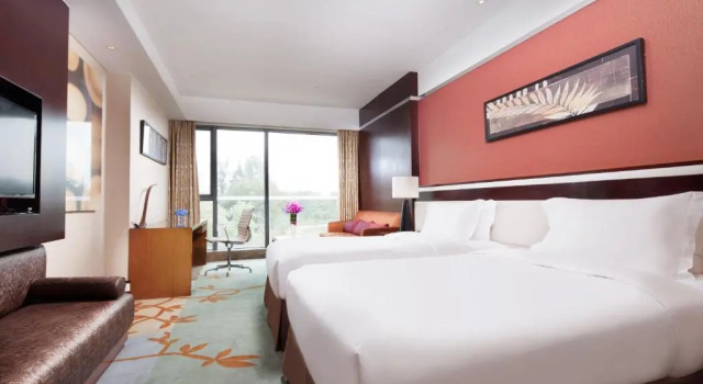 Двухместный номер Standard Holiday Inn Beijing Shijingshan Parkview by IHG