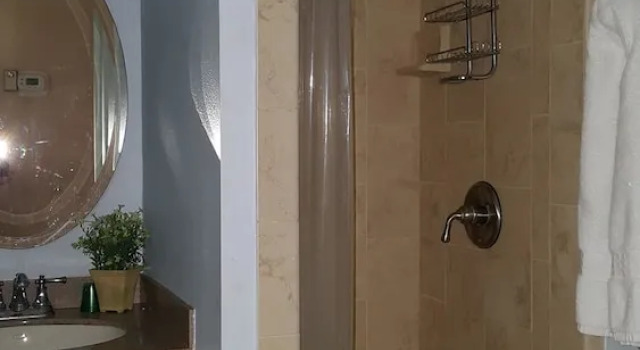 Номер Comfort с 2 комнатами с красивым видом из окна Cove II 510F 2 Bedroom Condo By Midnight Cove II