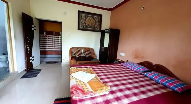 Habitación familiar Estándar con vista a la ciudad Surya Inn