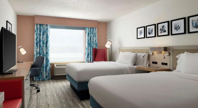 Четырёхместный номер Standard Hilton Garden Inn Boston-Burlington