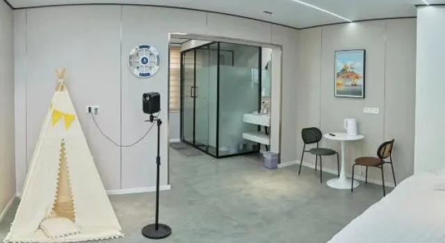 Люкс Luxury Rush Year Homestay (Lian Dao Shop)