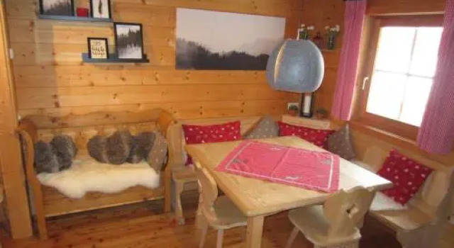 Chalet Kornock, Забронировать Шале Отели Туррахер-Хёэ 3 звезды, рядом с Горнолыжный подъемник Юбунгсвизенлифт, 3*