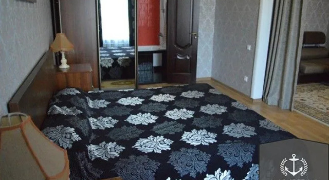 Полулюкс Отель Адмирал
