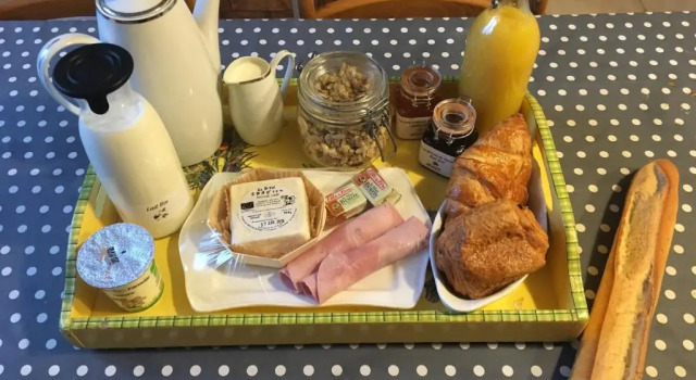 La Marchanderie, Rezerwuj Hotel Spay Kraj Loary