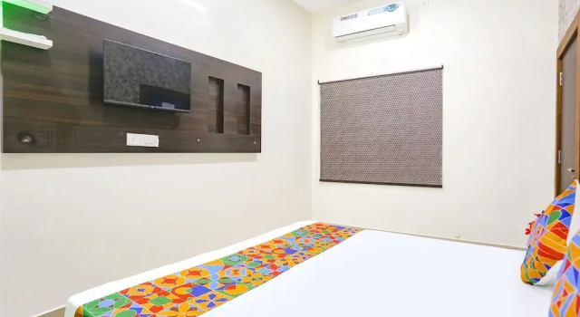 Fabexpress Aditya Guest House