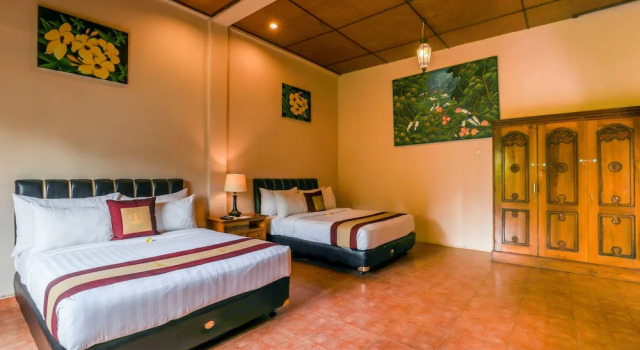Четырёхместный семейный номер Standard с балконом и с видом на сад Uma Dawa Resort and Spa