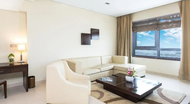 Al Salam Grand Hotel Apartment, Забронировать Апартаменты/квартира Отели Эмирата Дубая с парковкой, рядом с Университет Вуллонгонг в Дубае, Парковка