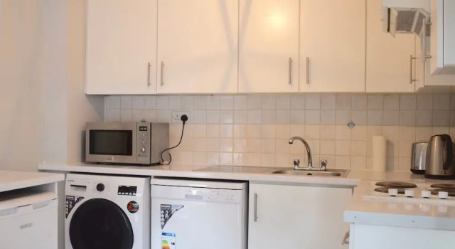 Two Bedroom Apartment in Dublin, Забронировать Апартаменты/квартира Дублин Каунти Дублин, рядом с The Point Club
