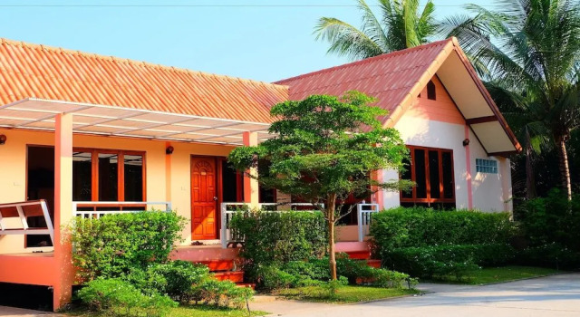 Baan Suan Siriwat