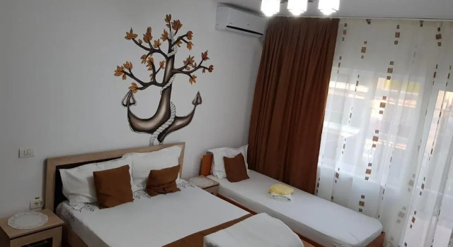 EL Capitano - Mamaia Nord, Book Hotel Cheap Hotels in Mamaia-Sat
