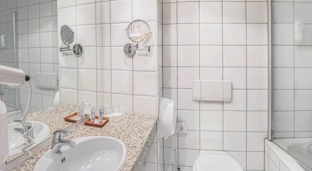 Семейный номер Standard с 2 комнатами AKZENT Hotel Aufkirchen