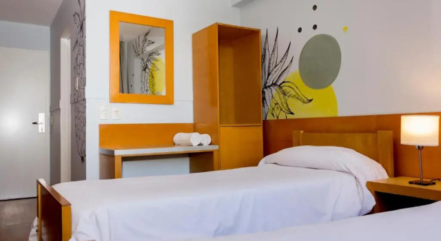 Двухместный номер Standard Circus Hostel