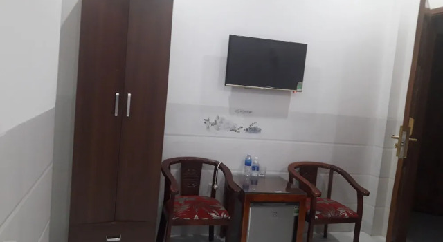 Трёхместный номер Standard Anh Quân Hotel
