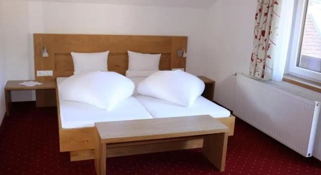 Pension Gabl, Đặt Khách sạn Pfunds Tirol
