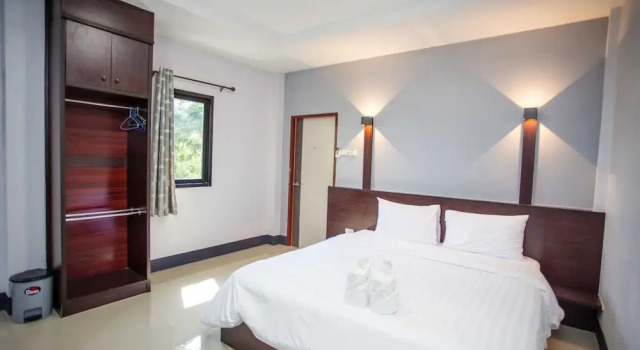 Двухместный номер Deluxe Nakarin Hotel