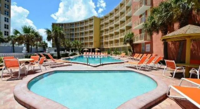 Номер Standard RUSHHH Daytona Beach, Tapestry Collection by Hilton