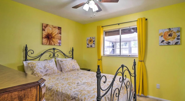 Cape Coral Home With Heated Pool!, Забронировать Отель Отели Кейп-Корал 3 звезды, 3*