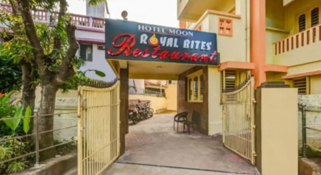Moon CT Road Puri by Goroomgo, Book Hotel Hotels in Puri with Parking, Parking